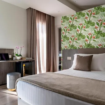 فندق Hotel Lux Sh 3*