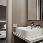 Hotel Lux Sh
